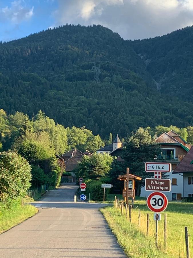Petit Cocon Entre Lac, Golf Et Montagne, Proche D'Annecy 日耶 外观 照片